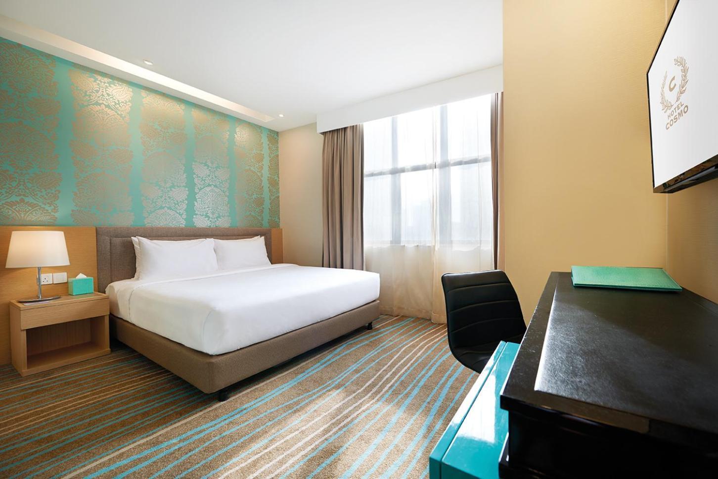 Deluxe King Room